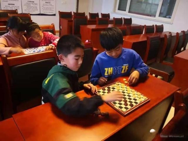 无棣这个小村庄收到了中国国际跳棋队教练的亲笔信
