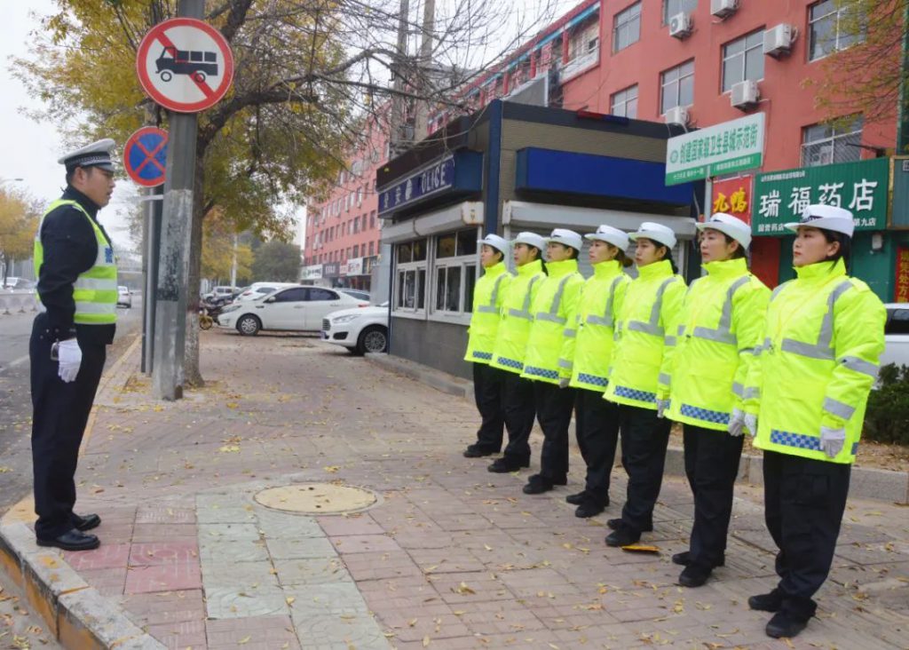 【疏堵保畅 青春飞扬】无棣交警女子岗正式上岗！