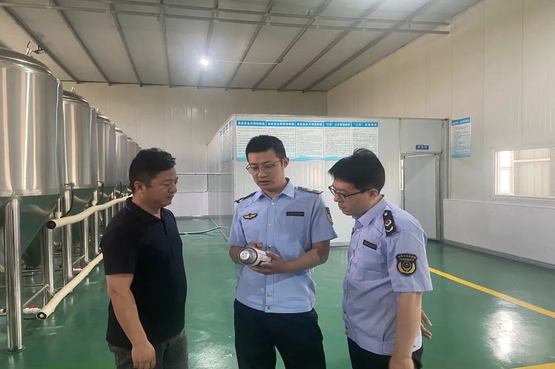 无棣县市场监管局碣石山市场监管所开展酒类生产企业专项检查 无棣县市场监管局碣石山市场监管所开展酒类生产企业专项检查