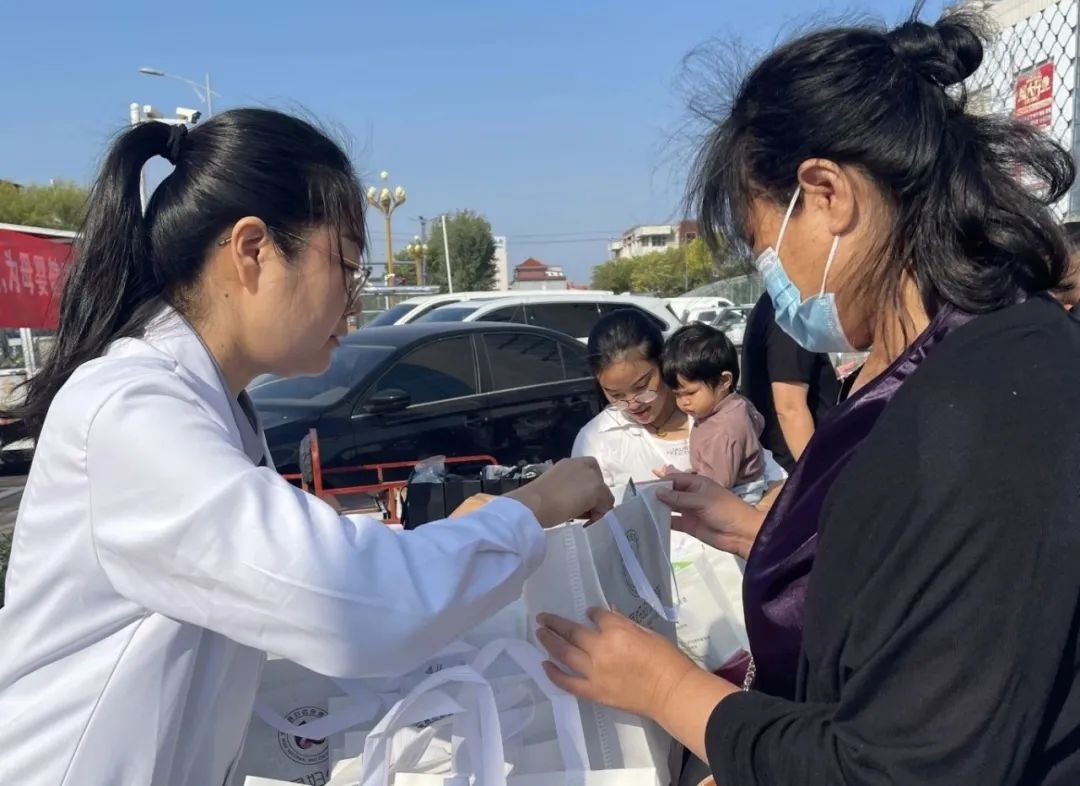 无棣县卫生健康局开展 “9.26世界避孕日”宣传活动 无棣县卫生健康局开展 “9.26世界避孕日”宣传活动