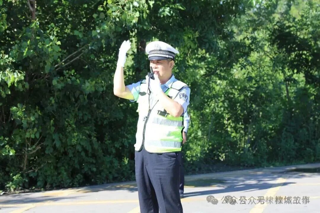 无棣县2605名学子奔赴考场 无棣县2605名学子奔赴考场