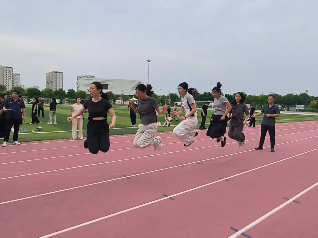无棣县第六届全民健身运动会团体趣味项目火热继续 无棣县第六届全民健身运动会团体趣味项目火热继续