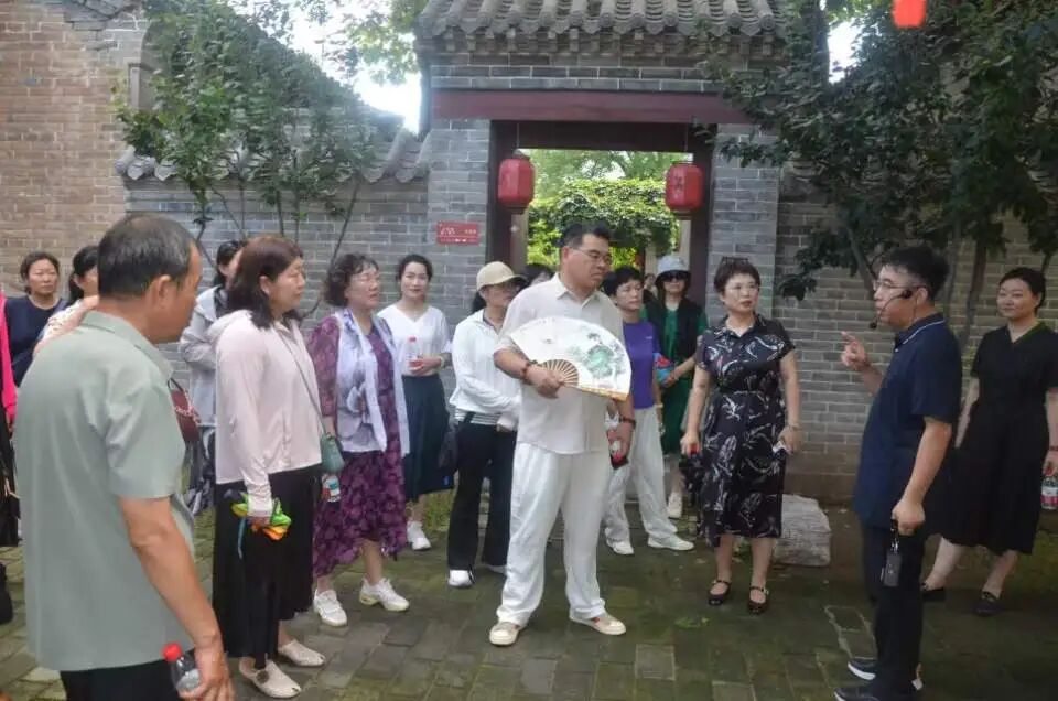 退休了,有大把的时间,来无棣古城吹吹风吧 退休了,有大把的时间,来无棣古城吹吹风吧
