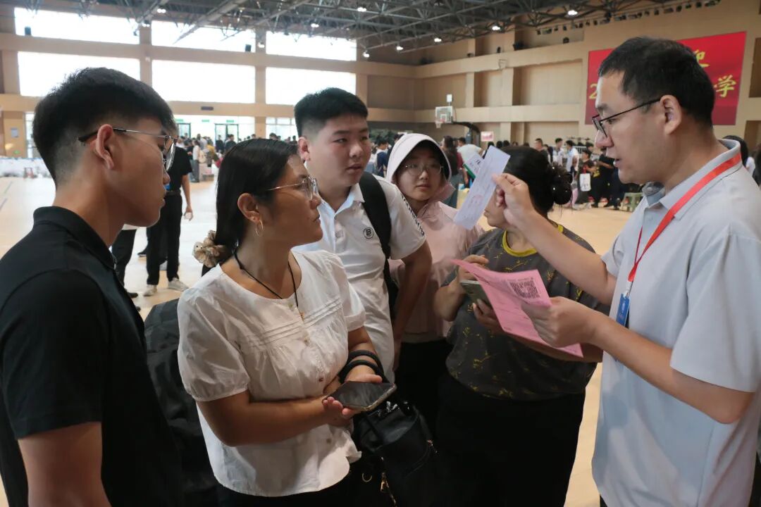 无棣职专2026级新生开启崭新职教求学之路 无棣职专2026级新生开启崭新职教求学之路